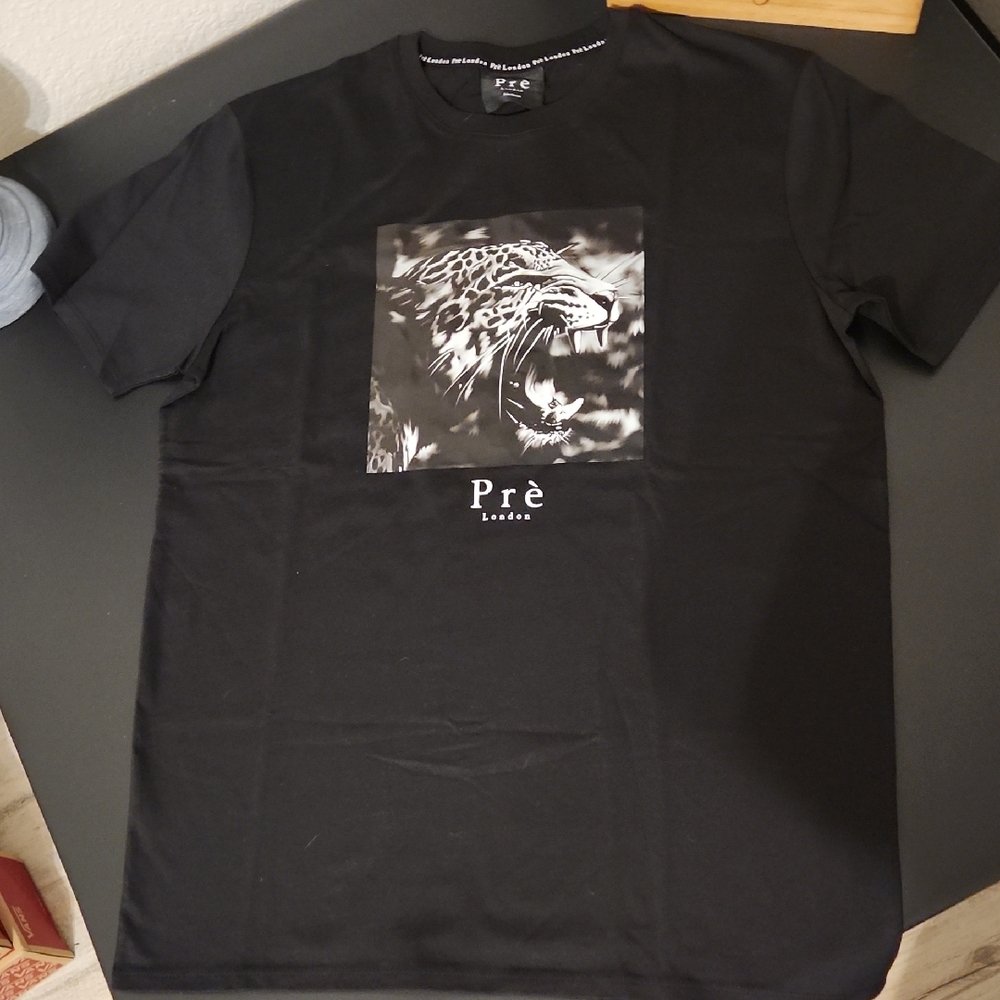 Pre Londin Black Graphic Tee for Men
